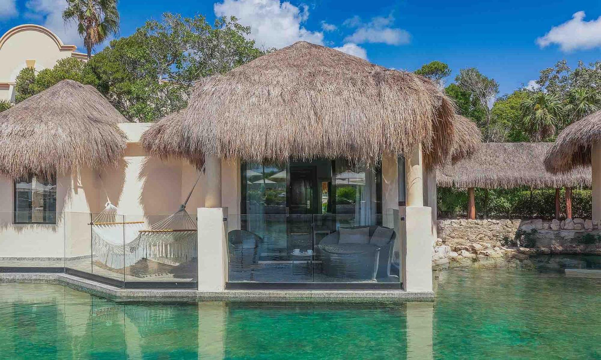 Romance Bungalow by the lake Adults Only