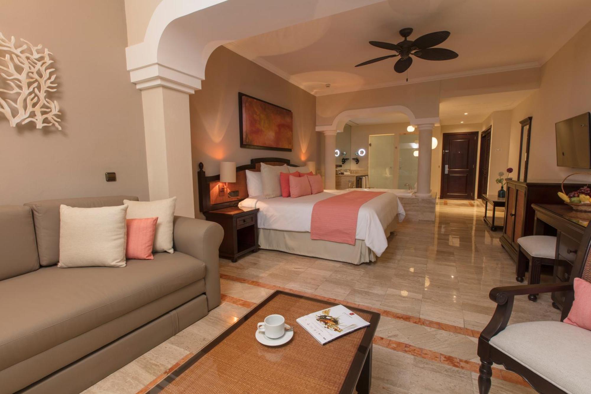 Junior Suite Beachside,1705568917:JPEG